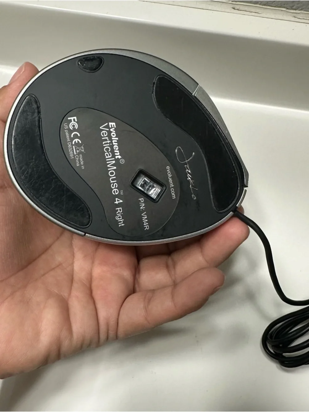 Evoluent Vertical Mouse 4 Right Wired Mouse